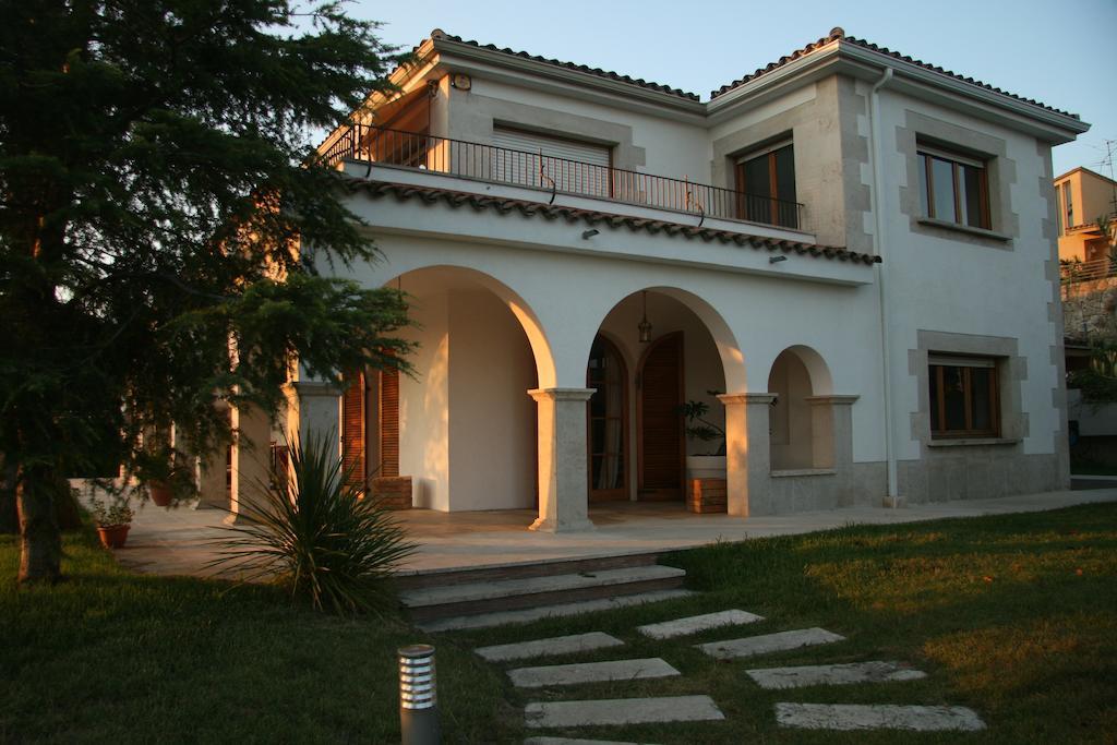 Villa Montjuic Girona Esterno foto